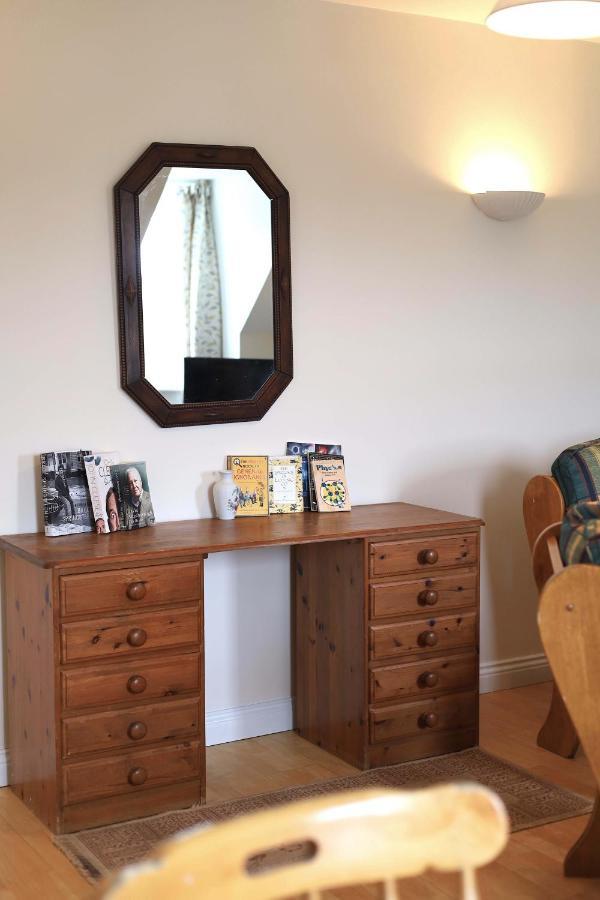 Long Quay Apartments, Clonakilty Bagian luar foto