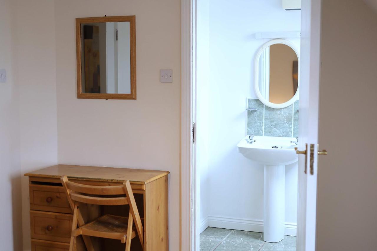Long Quay Apartments, Clonakilty Bagian luar foto